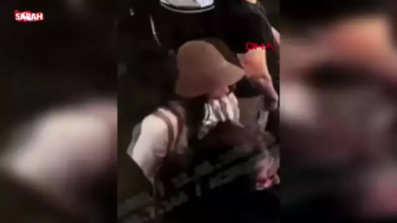 Sultanahmet'te tramvayda turistleri soyan 3 kadın hırsız yakalandı