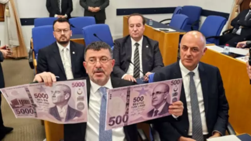 TBMM'de sahte banknot krizi: Ağbaba'nın temsili paraları tartışma yarattı