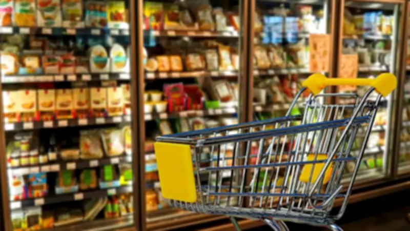 Ticaret ve perakende satış hacimlerinde mart ayında artış