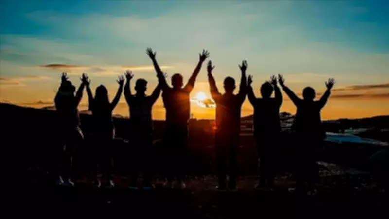 TÜİK açıkladı: Gençlerin mutluluk kaynağı cinsiyete göre değişiyor!