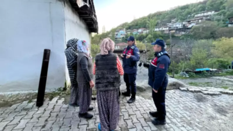 Tokat Mülk köyünde heyelan riski: Köylüler yaylaya tahliye ediliyor