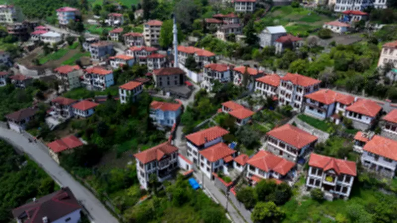 Trabzon'daki Tarihi Orta Mahalle Ziyaretçilerini Zamanda Yolculuğa Çıkarıyor