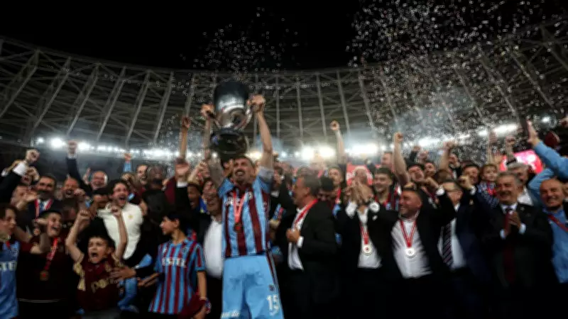 Trabzonspor, Ziraat Türkiye Kupası'nı Konyaspor'u 2-1 Yenerek Kazandı