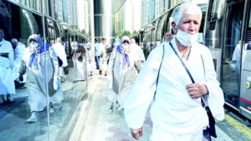 Türk hacılar Arafat'ta dua ve ibadetle vakfe yapacak