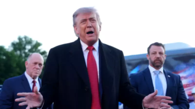 Trump: İran'da Her Şeyi İki Günde Yerle Bir Edebiliriz