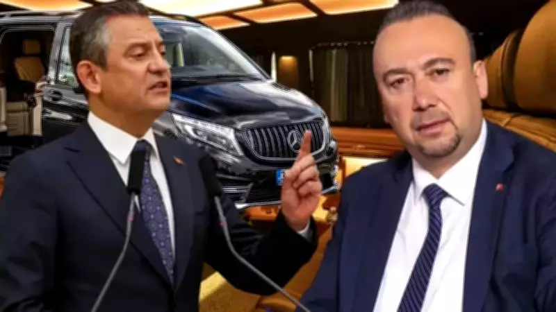 Uşak'taki rüşvet operasyonunda Özgür Özel ile yazışmalar ortaya çıktı