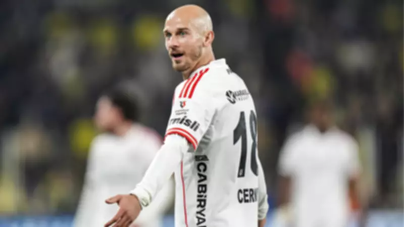 Vaclav Cerny'den Beşiktaş'taki ayrılık iddialarına net yalanlama