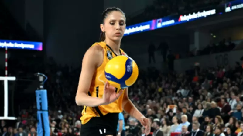 VakıfBank'ta Derya Cebecioğlu'ndan Kötü Haber: Kanamalı Kist Ameliyatı