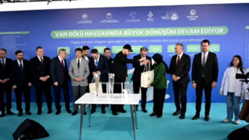 Van Gölü'nde çevre seferberliği: Yüzde 98 arıtma oranına ulaşıldı
