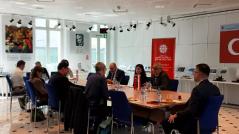 Varşova'da NATO'nun Geleceği ve Türkiye-Polonya Savunma İş Birliği Paneli