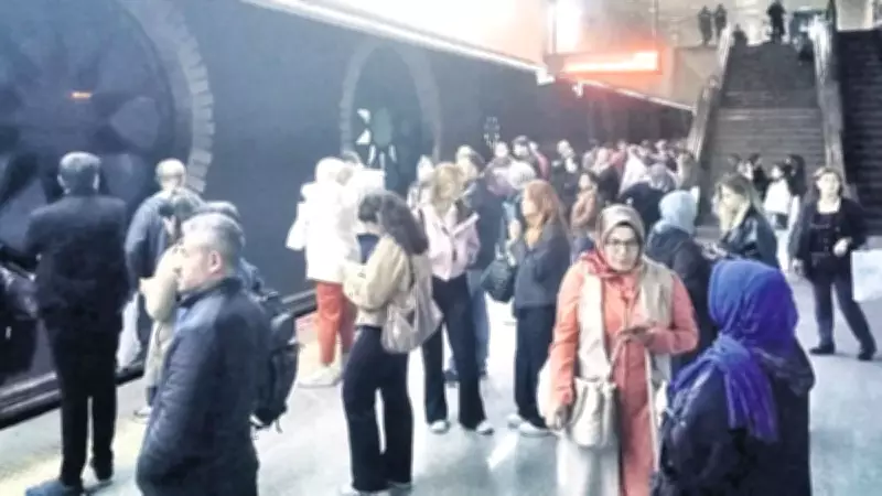 Yavaş belediyeciliğinde yeni skandal: Metro 45 dakika durdu, binlerce kişi mağdur oldu