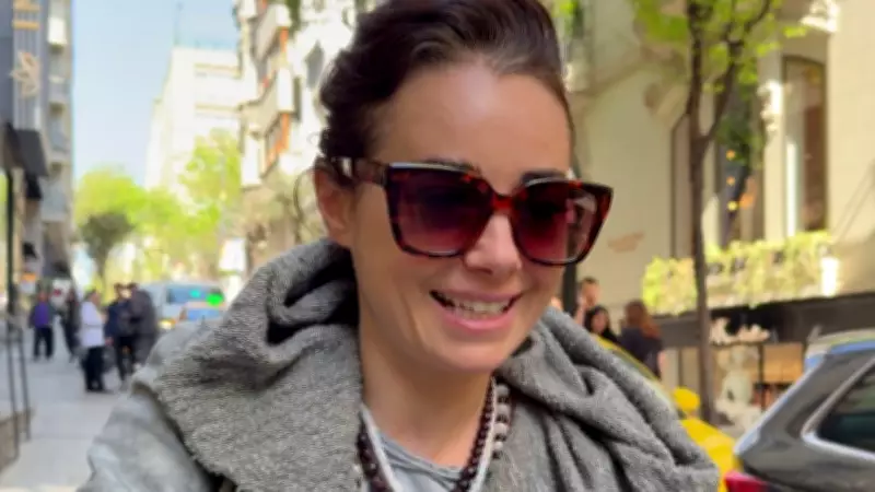 Özgü Namal, Cannes Film Festivali'ne Davet Edildiğini Açıkladı
