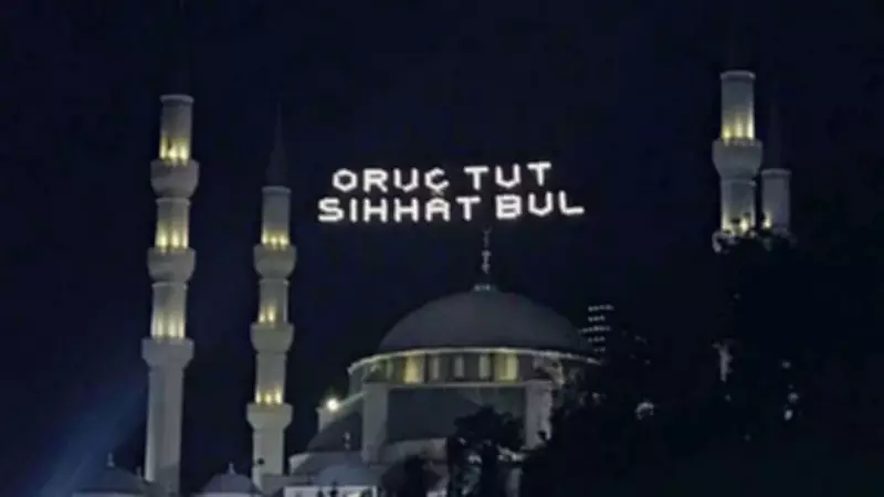 Zilhicce Ayının İlk On Günü Fazileti ve Oruç Takvimi 2026