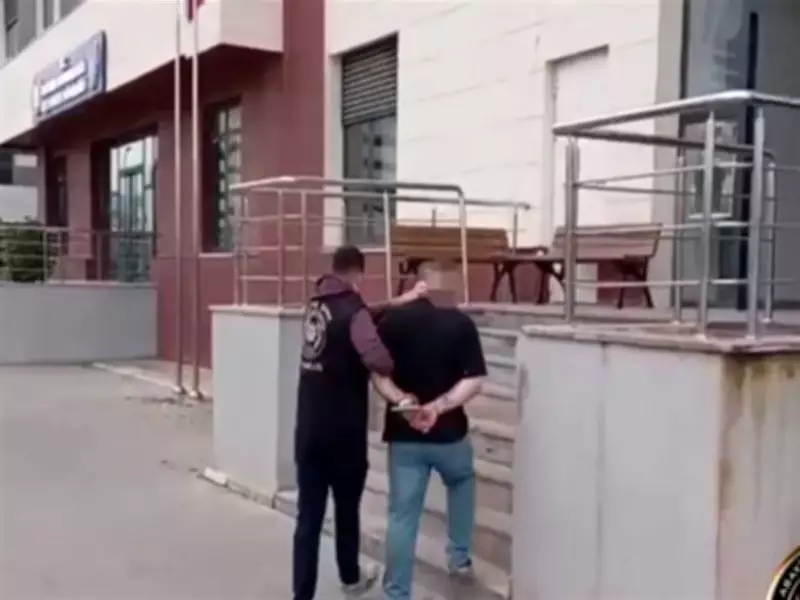 İzmir'de Şafak Operasyonu: Kesinleşmiş Hapis Cezalı 157 Şüpheli Yakalandı
