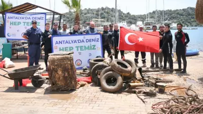 Antalya'da deniz dibi temizliğinde çamaşır makinesi çıktı