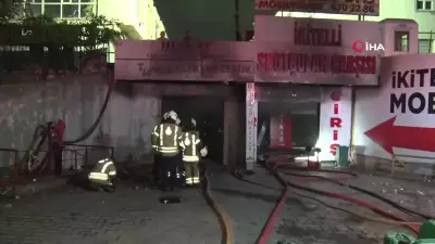 Başakşehir'de parfüm fabrikası yangını 8 saatte söndürüldü