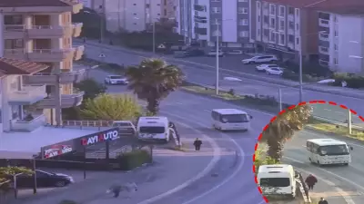 Bartın'da minibüs sürücüsü geri giderek tehlike saçtı: 20 bin TL ceza