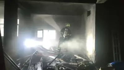 Batman'da 5 Katlı Binanın Zemin Katında Yangın: Hortumla Müdahale