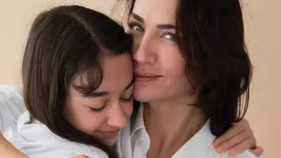Ceren Benderlioğlu: Annelik Şükretmenin En Güzel Hâli