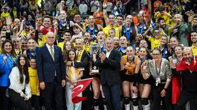 CEV Şampiyonlar Ligi şampiyonu VakıfBank kupasına kavuştu!