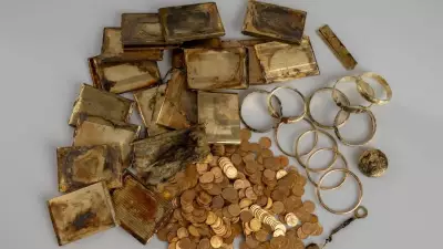 Çekya'da Ormanda Bulunan Kutudan 598 Altın Para Çıktı