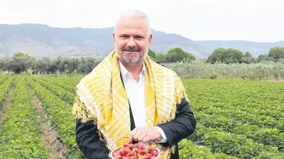 En Lezzetli Festival Yarın Başlıyor: 16. Uluslararası Emiralem Çilek Festivali