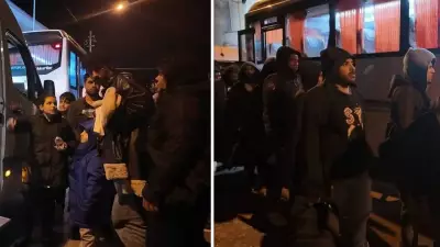 Foça'da lastik bot batan göçmenlerden 43'ü kurtarıldı, 1 ölü