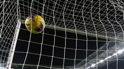 Süper Lig'de Gol Krallığı: Onuachu ve Shomurodov Zirveyi Paylaştı