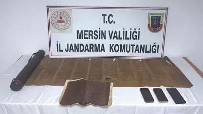Tarsus'ta tarihi eser kaçakçılığı operasyonu: Tevrat ve el yazması levha ele geçirildi