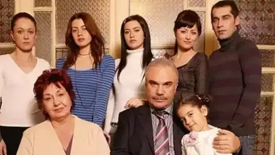 Yaprak Dökümü'nün Yıldızları 18 Yıl Sonra Buluştu