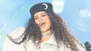 Atiye Üniversite Bahar Şenliğinde 'Salla' Şarkısıyla Coşturdu