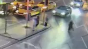 Başına direk düşen Mısırlı turist 1 hafta sonra hayatını kaybetti