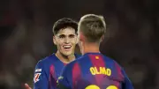 Barcelona, Real Madrid'i 2-0 Yenerek LaLiga Şampiyonu Oldu