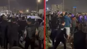 Bayrampaşa Sebze Meyve Hali'nde bıçaklı kavga: 7 gözaltı, 12 polis yaralı