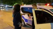 Bursa'da ATM'de Unutulan 10 Bin Lira Polise Teslim Edildi