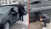 Bursa'da sürücü izmaritleri yere attı, zabıta tek tek toplattı