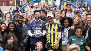 Chobani ve New York Belediyesi'nden çocuklara futbol caddeleri projesi
