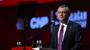 CHP yolsuzluk, rüşvet ve irtikap üçgeninde sıkıştı: İstifalar çöküşü hızlandırıyor
