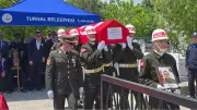 Şehit askerin cenazesi 14 yıl sonra ailesinin isteğiyle İstanbul'a nakledildi