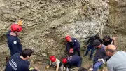 Elazığ'da kanalizasyon çalışmasında göçük altında kalan işçi kurtarıldı
