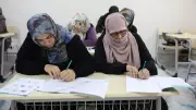 Erciş'te 300 Kadın Okuma Yazma Öğrendi, Mezuniyet Sevinci Yaşadı