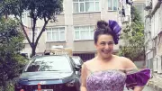 Esra Dermancıoğlu Roman Kıyafetleriyle Kobra Murat'a Seslendi
