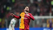 Galatasaray'ın eski yıldızı Mertens ve ailesi İstanbul'a geldi!