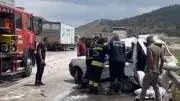 Gaziantep'te TIR'ın çarptığı otomobilde 2 kişi hayatını kaybetti