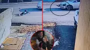 Hatay'da oyun oynarken yola fırlayan çocuğa otomobil çarptı