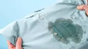 Kıyafetteki Yağ Lekelerini Anında Çıkaran Yöntem!