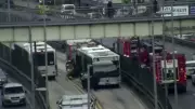 Metrobüste Yangın Paniği! Seferler Aksadı