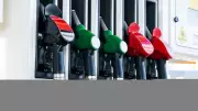 Motorin ve benzine zam var mı? LPG'ye indirim gelecek mi? 6 Mayıs güncel akaryakıt fiyatları