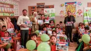 Ümraniye'de çevreci eğitim seti öğrencilere dağıtıldı