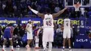NBA'de Cleveland Cavaliers, Detroit Pistons'ı Uzatmada Geçti